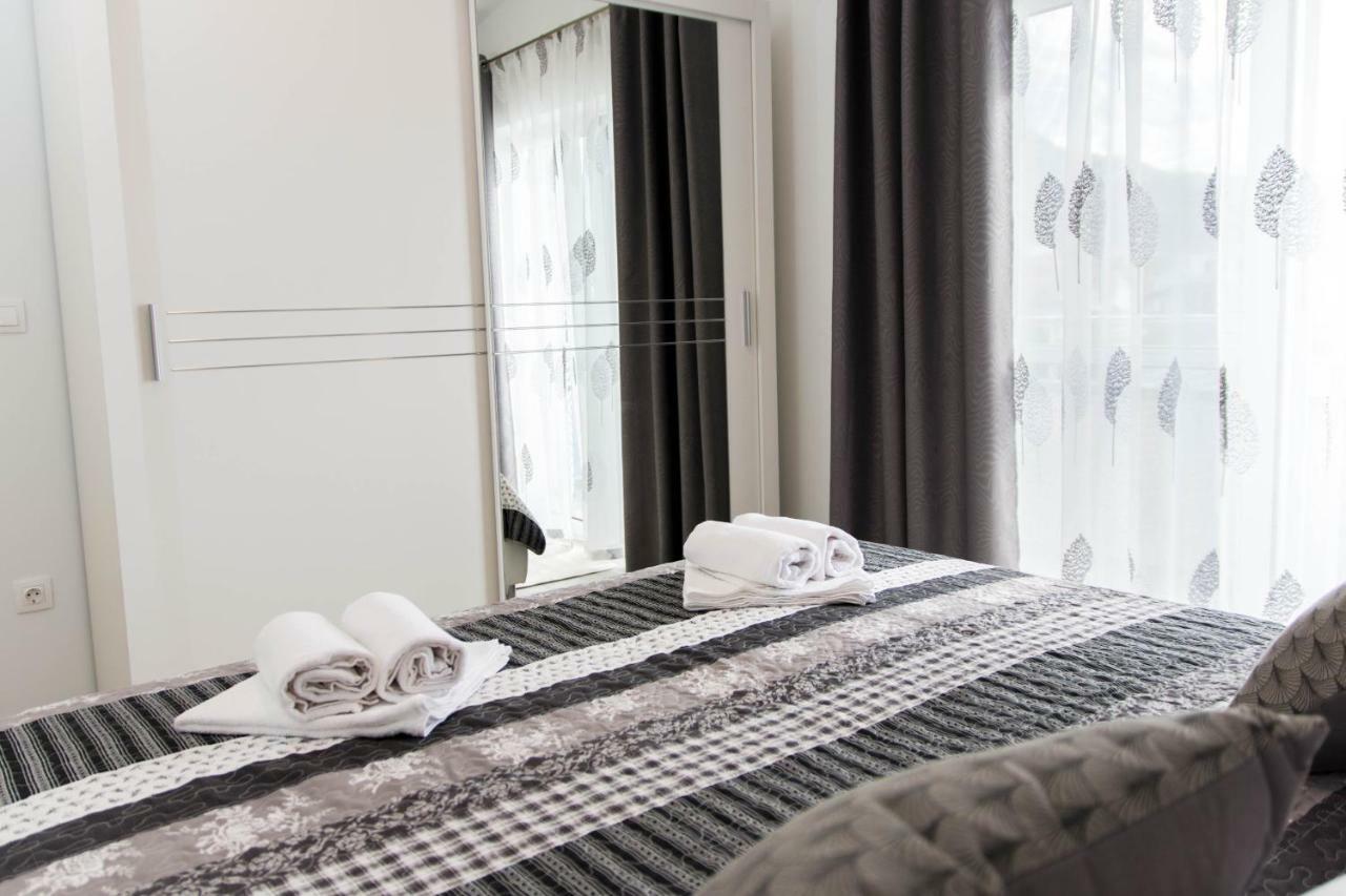 Apartment Sara Kaštela Exteriör bild