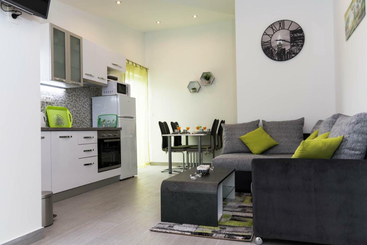 Apartment Sara Kaštela Exteriör bild